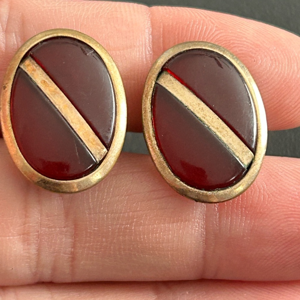 4/$100 Vintage Gold and Red Oval HICOCK cufflinks